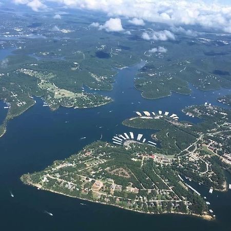 Lakefront And Lake View Indian Point Condo With Boat Slip 布蘭森 外观 照片