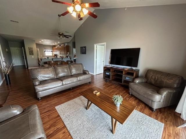 Lakefront And Lake View Indian Point Condo With Boat Slip 布蘭森 外观 照片