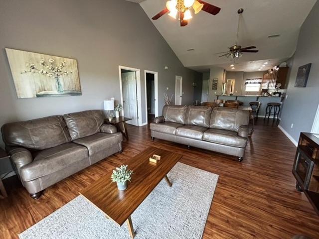 Lakefront And Lake View Indian Point Condo With Boat Slip 布蘭森 外观 照片